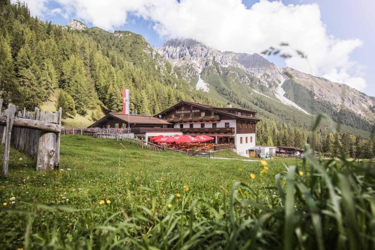 Berghotel Schlickeralm 1.616 M Fulpmes Luaran gambar