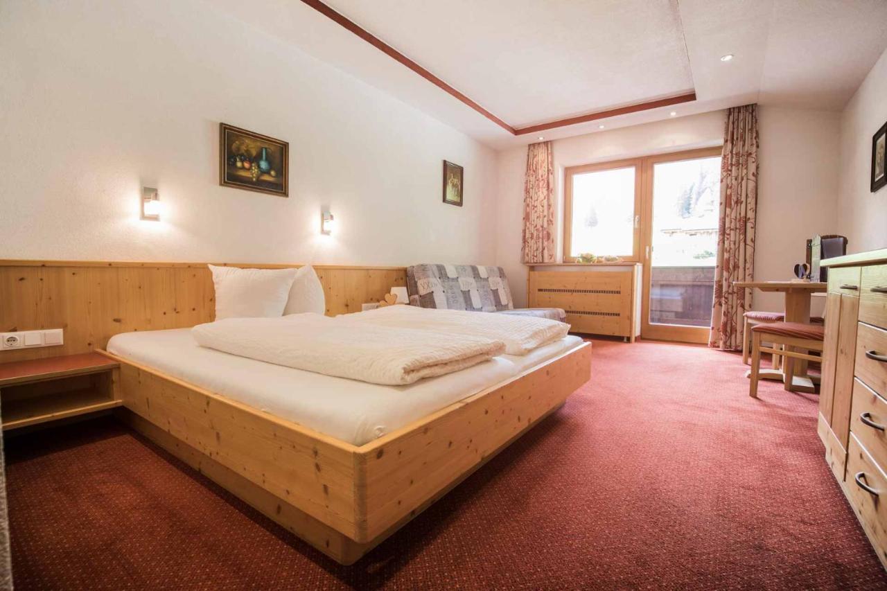 Berghotel Schlickeralm 1.616 M Fulpmes Luaran gambar