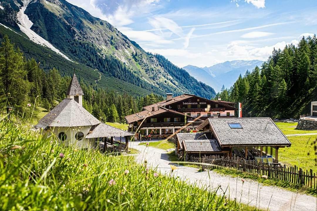 Berghotel Schlickeralm 1.616 M Fulpmes Luaran gambar